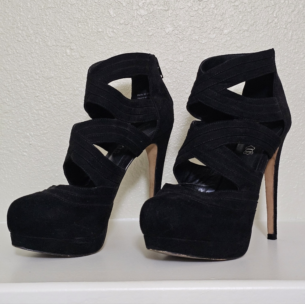 Aldo Black Platform Heels 7.5